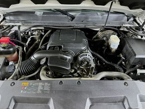 Used 2013 Chevrolet Silverado 1500 LT image 29