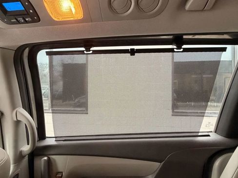 Used 2013 Honda Odyssey EX-L image 22