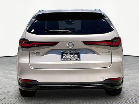 Used 2024 MAZDA CX-90 Plug-In Hybrid w/ Preferred AWD/4WD image 4