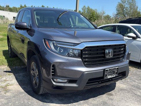 Used 2022 Honda Ridgeline RTL-E image 2