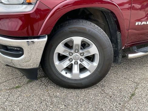 Used 2020 RAM 1500 Laramie AWD/4WD image 4