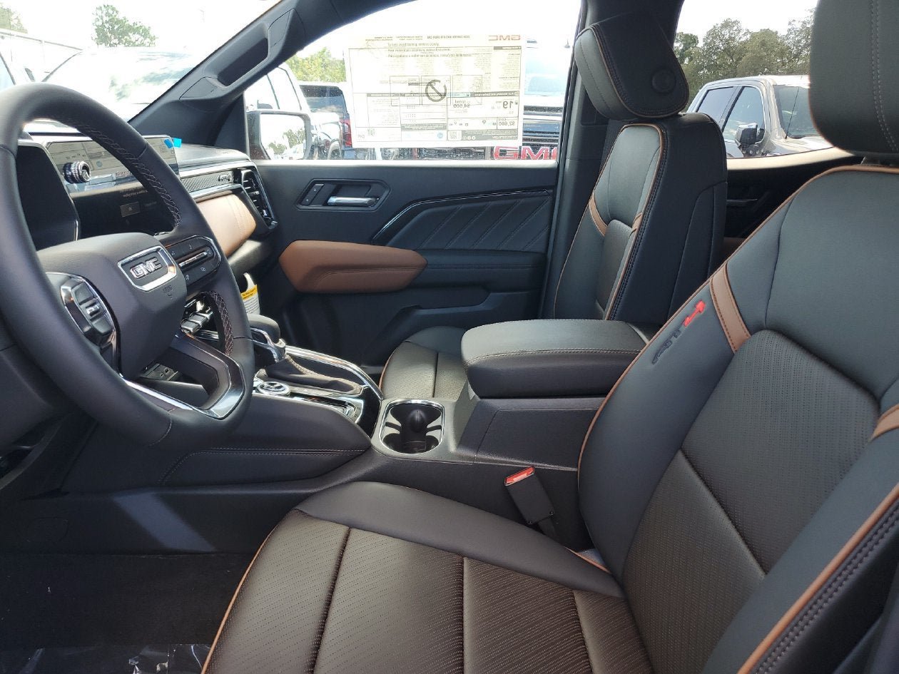 New 2026 GMC Canyon AT4 w/ AT4 Premium Package AWD/4WD image 19