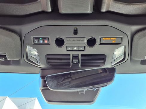 Used 2025 GMC Hummer EV 2X image 13