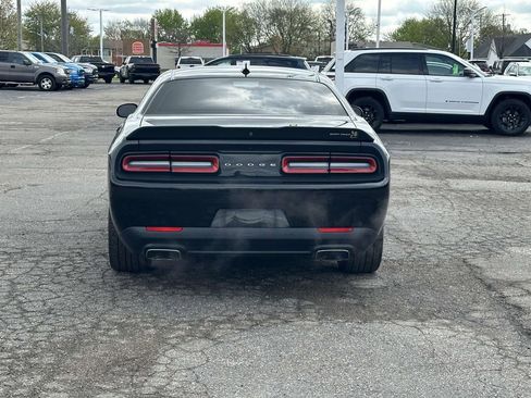Used 2021 Dodge Challenger R/T Scat Pack w/ Dynamics Package RWD image 5