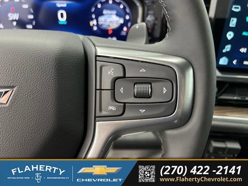 Used 2026 Chevrolet Silverado 1500 RST w/ Dark Appearance Package AWD/4WD image 26