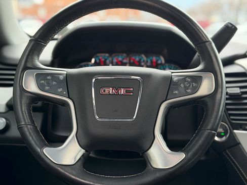 Used 2018 GMC Yukon SLT w/ Open Road Package image 14