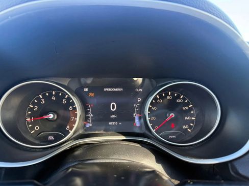 Used 2018 Jeep Compass Latitude w/ Popular Equipment Group image 11