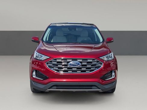 Used 2019 Ford Edge Titanium image 5