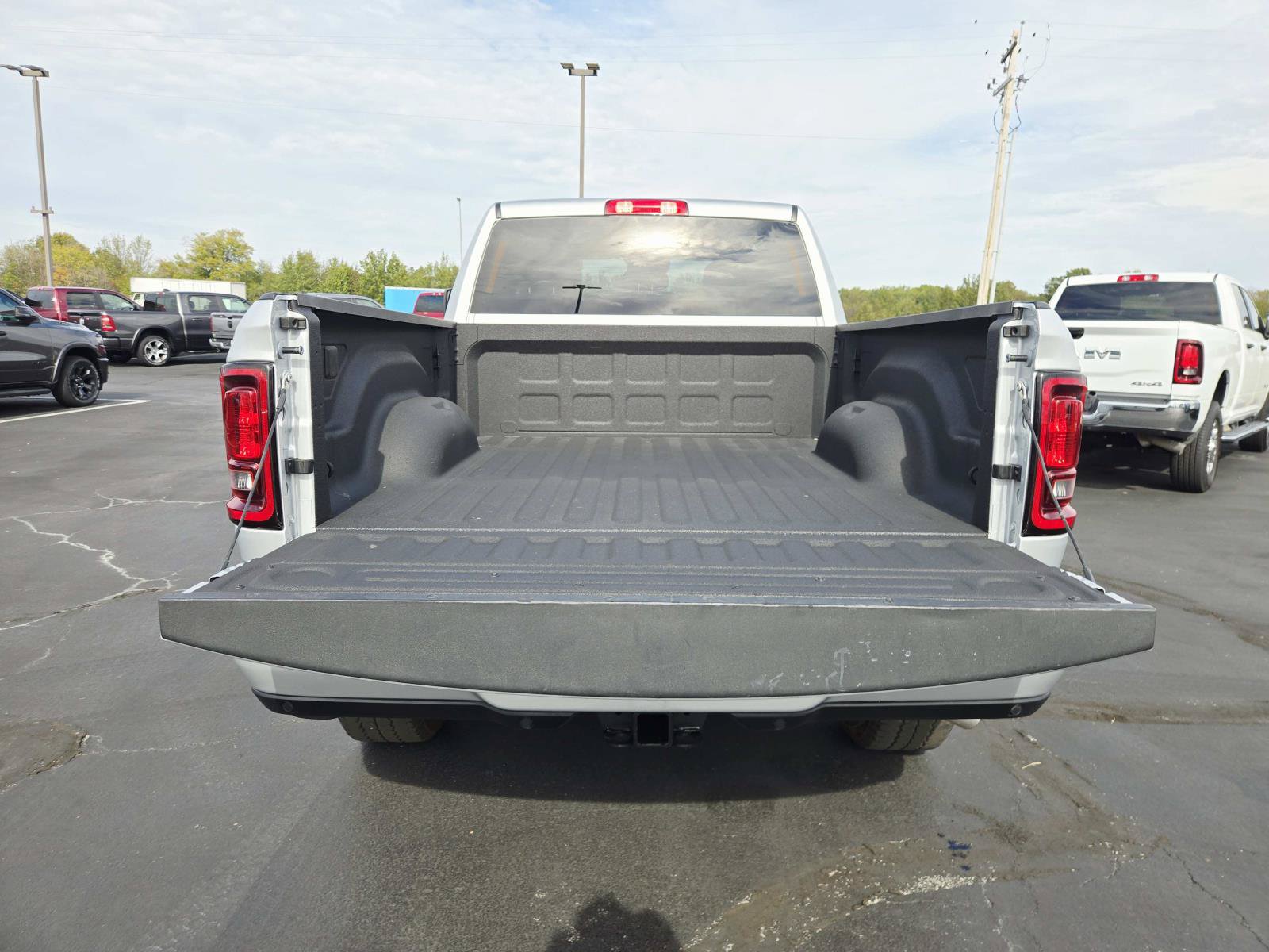 Used 2026 RAM 2500 Big Horn AWD/4WD image 14