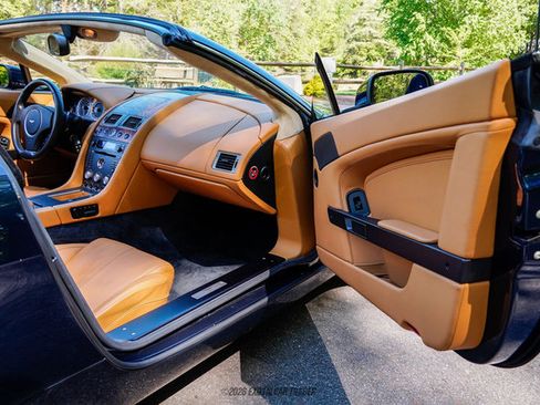 Used 2008 Aston Martin V8 Vantage Roadster RWD image 33