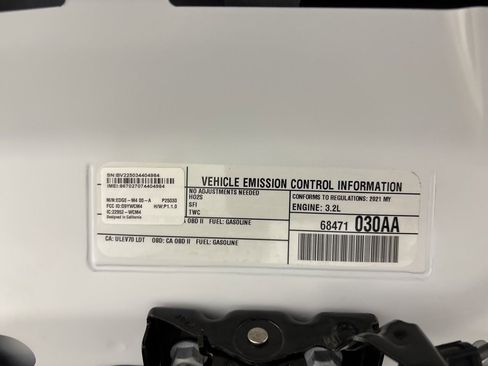 Used 2021 Jeep Cherokee Limited image 33