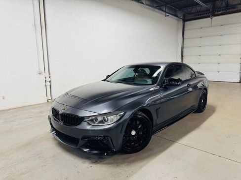 Used 2014 BMW 435i Convertible image 2
