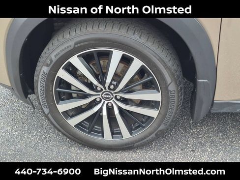 Used 2023 Nissan Pathfinder Platinum w/ Lighting Package (N92) AWD/4WD image 29
