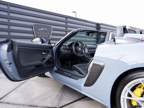 Used 2024 Porsche 718 Boxster Spyder RS w/ Weissach Package image 41