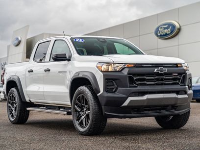 Used 2024 Chevrolet Colorado Trail Boss w/ Technology Package