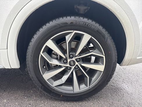 Used 2022 Audi Q5 2.0T Premium Plus image 4