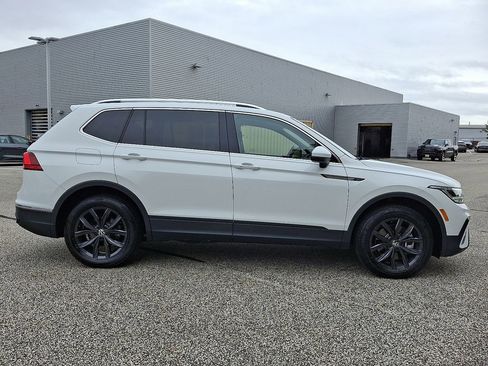 Used 2024 Volkswagen Tiguan Wolfsburg Edition image 7