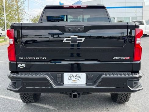 New 2026 Chevrolet Silverado 1500 ZR2 AWD/4WD image 15