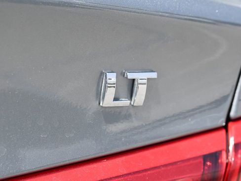 Used 2024 Chevrolet Malibu LT FWD image 13