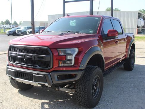 Used 2019 Ford F150 Raptor w/ Equipment Group 802A Luxury AWD/4WD image 2