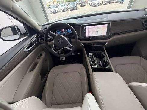 New 2026 Volkswagen Atlas SEL Premium R-Line AWD/4WD image 9