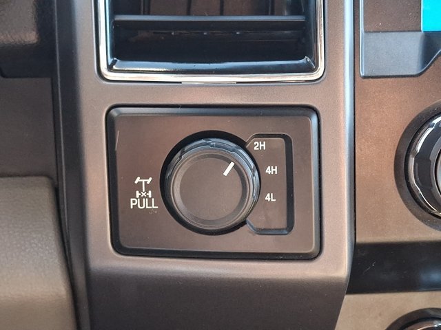 Used 2019 Ford F150 XLT w/ Equipment Group 302A Luxury AWD/4WD image 29