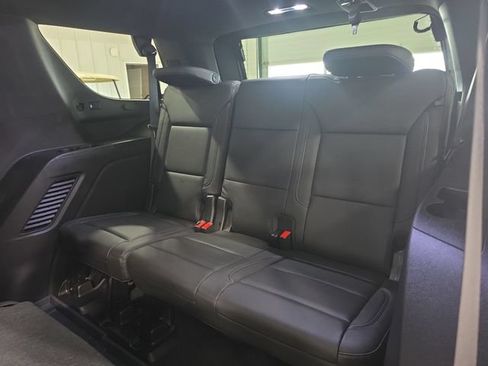 Used 2021 Chevrolet Tahoe LT w/ LT Signature Package AWD/4WD image 28