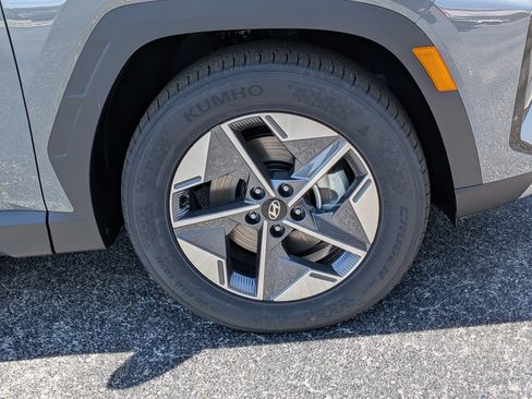 New 2026 Hyundai Tucson SEL FWD image 9