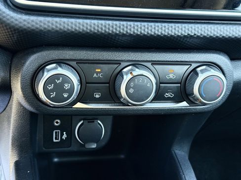 Used 2023 Nissan Kicks S image 20