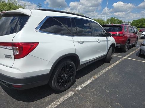 Used 2021 Honda Pilot Special Edition image 3
