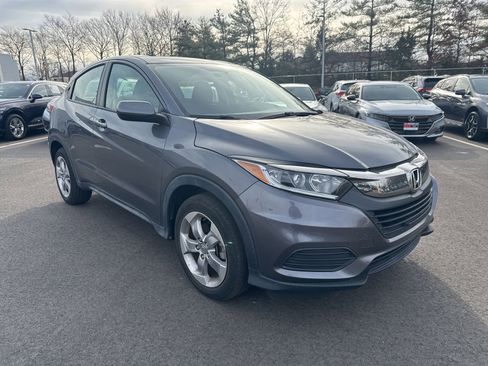 Used 2019 Honda HR-V LX image 2