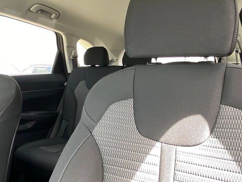 New 2026 Kia Sorento LX FWD image 13