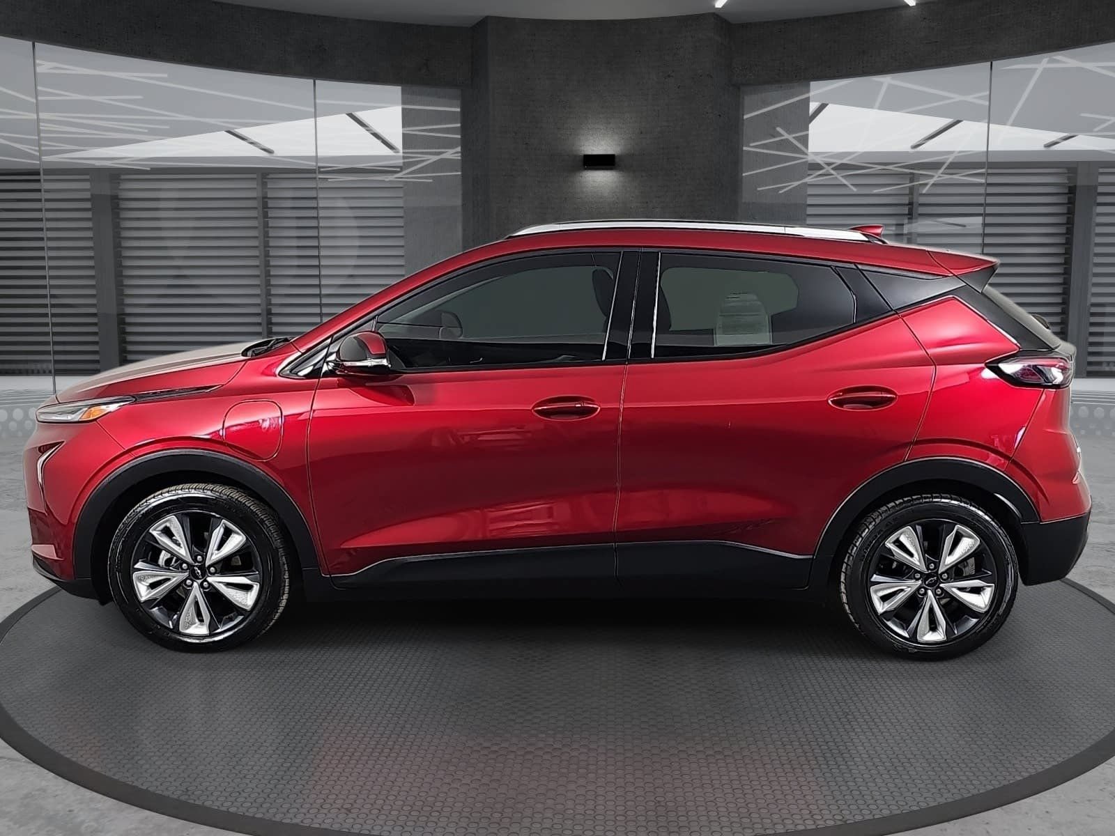 Used 2023 Chevrolet Bolt EUV LT w/ Convenience Package FWD image 8