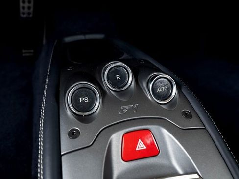 Used 2014 Ferrari 458 Italia image 45