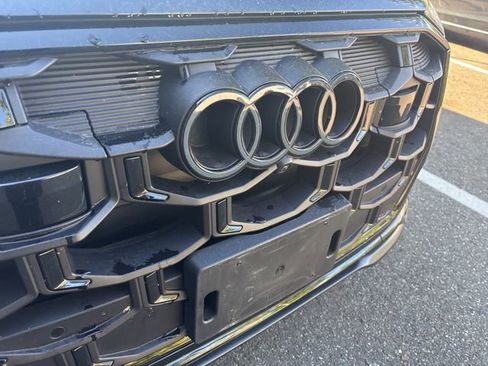 Used 2026 Audi Q7 3.0T Prestige w/ Prestige Package AWD/4WD image 10