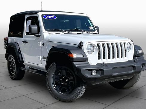 Used 2022 Jeep Wrangler Sport AWD/4WD image 3