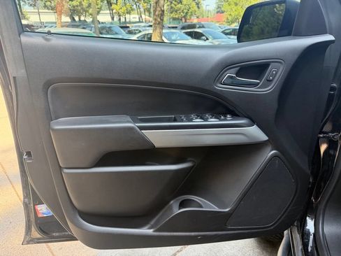 Used 2018 Chevrolet Colorado ZR2 AWD/4WD image 10