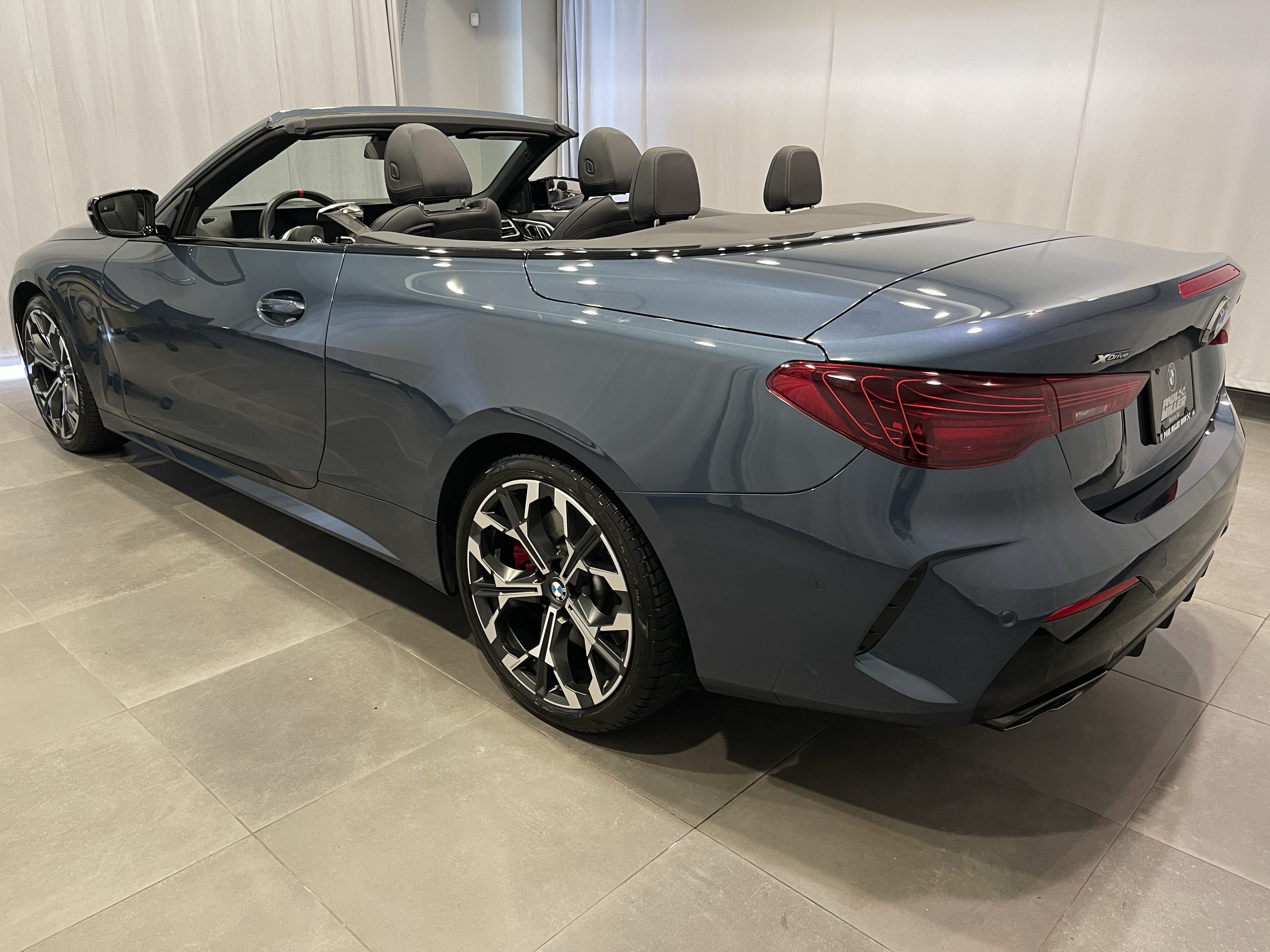 Used 2026 BMW 440i xDrive Convertible w/ Premium Package AWD/4WD image 29