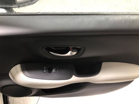 New 2026 Honda HR-V EX-L image 15