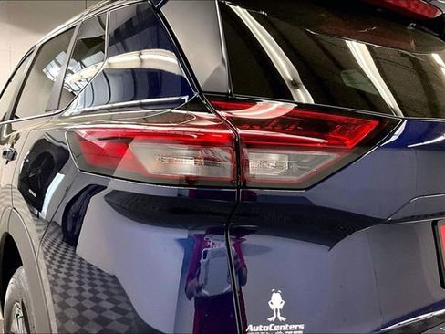 New 2026 Nissan Rogue SV AWD/4WD image 20