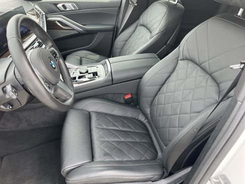 Used 2026 BMW X6 xDrive40i image 19