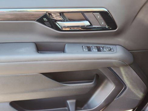 New 2026 Chevrolet Tahoe LS w/ Max Trailering Package image 12