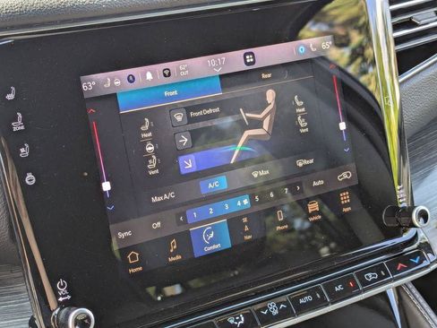 Used 2023 Jeep Wagoneer L Series II AWD/4WD image 21