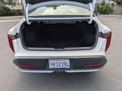 Used 2025 Kia K4 LXS image 30