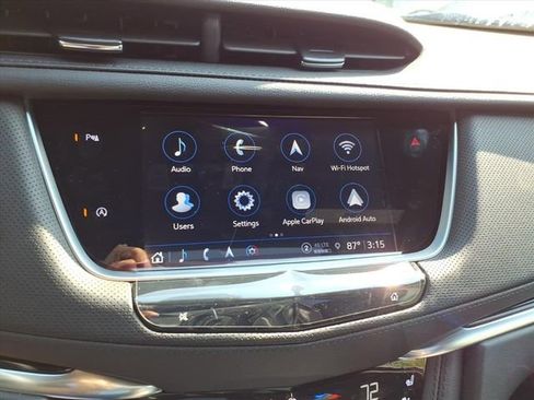 New 2025 Cadillac XT5 Premium Luxury w/ LPO, Floor Liner Package image 29