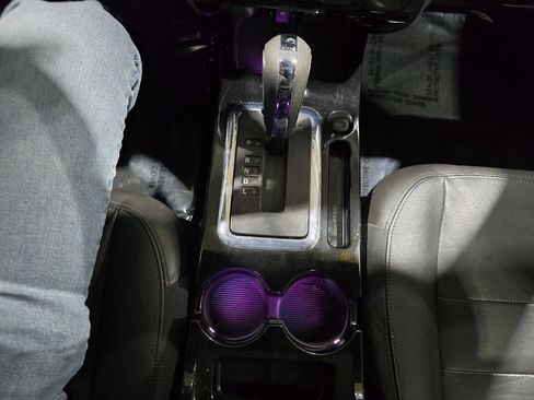 Used 2009 Ford Escape Limited image 36