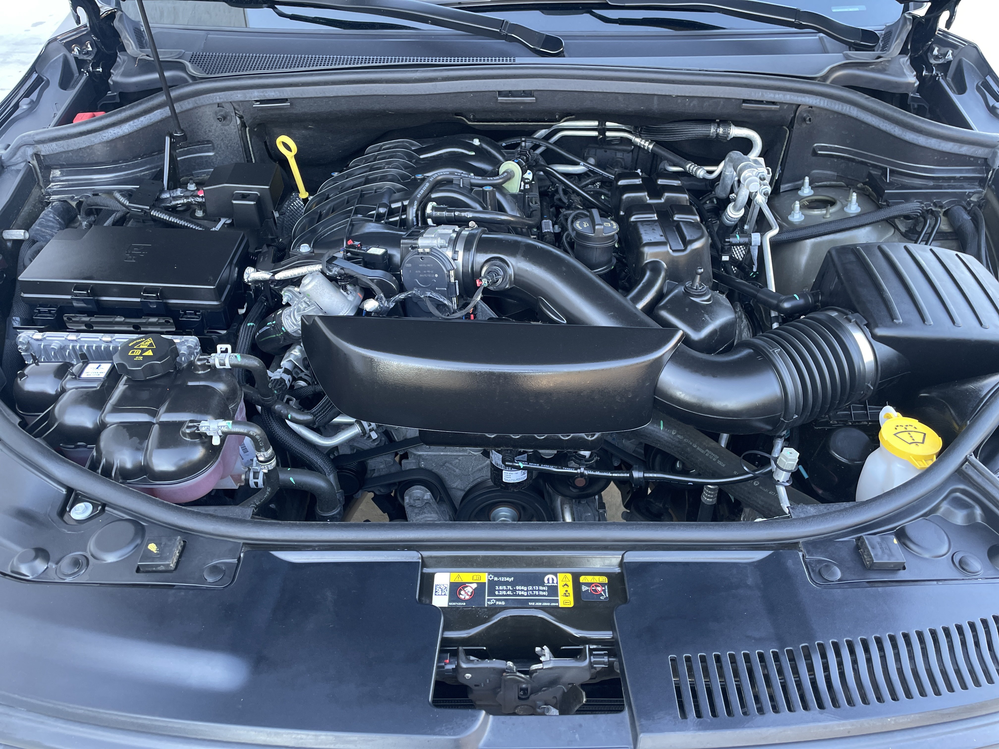 Used 2025 Dodge Durango GT RWD image 32