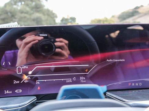 Used 2025 Cadillac Escalade IQ Sport 2 image 26