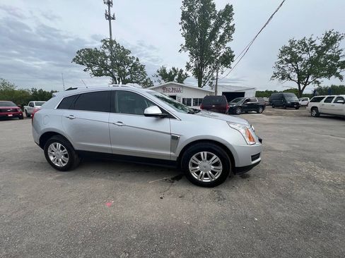 Used 2013 Cadillac SRX Luxury AWD/4WD image 5