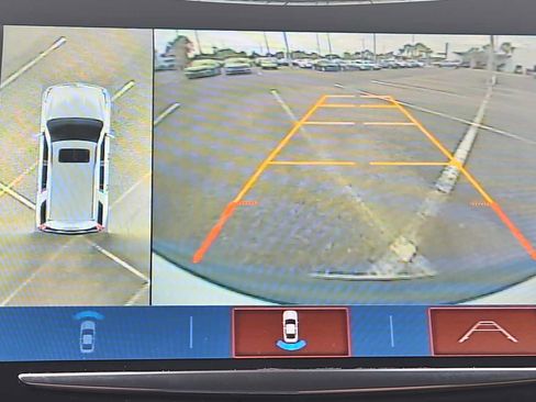 Used 2020 Cadillac Escalade Platinum AWD/4WD image 25
